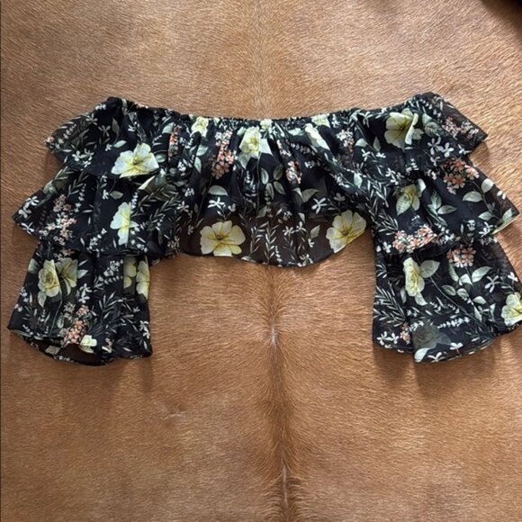 Floral Off-Shoulder Ruffle Top - Picture 1 of 5